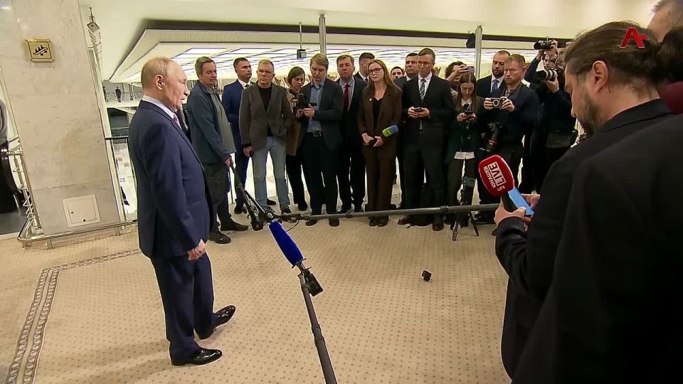 Планировавшаяся встреча в Будапеште Владимира Путина и Дональда Трампа не состоится