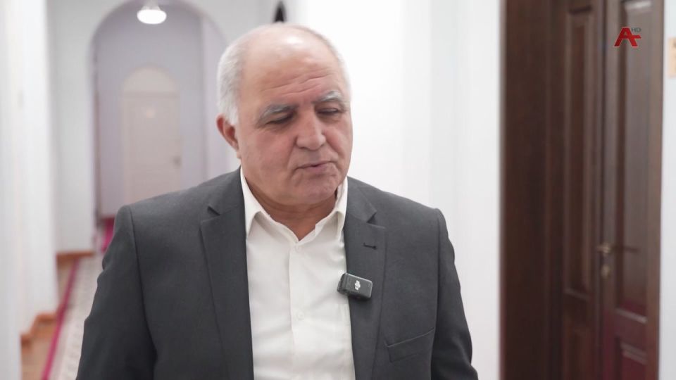 АДОМБЕИ АМЧ АСАБАРА АБЕИАРА ИАСИМВОЛУП