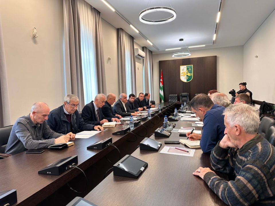 Первое заседание абхазо-российской рабочей группы по реинтродукции кавказских зубров в Абхазии состоялась в Сухуме