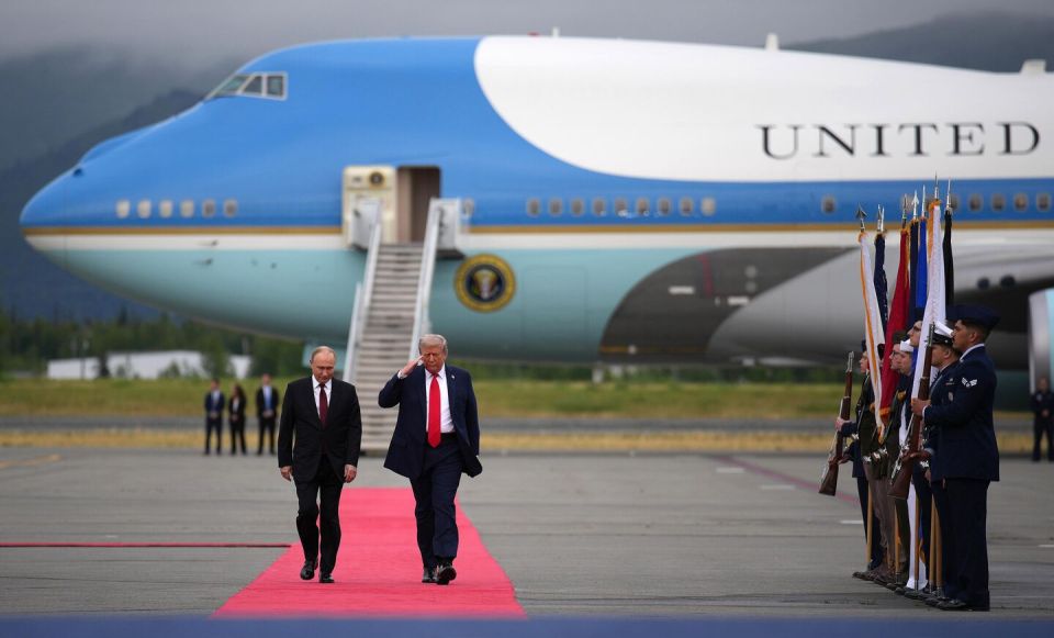 Партию Путина и Трампа не хотят пускать к власти