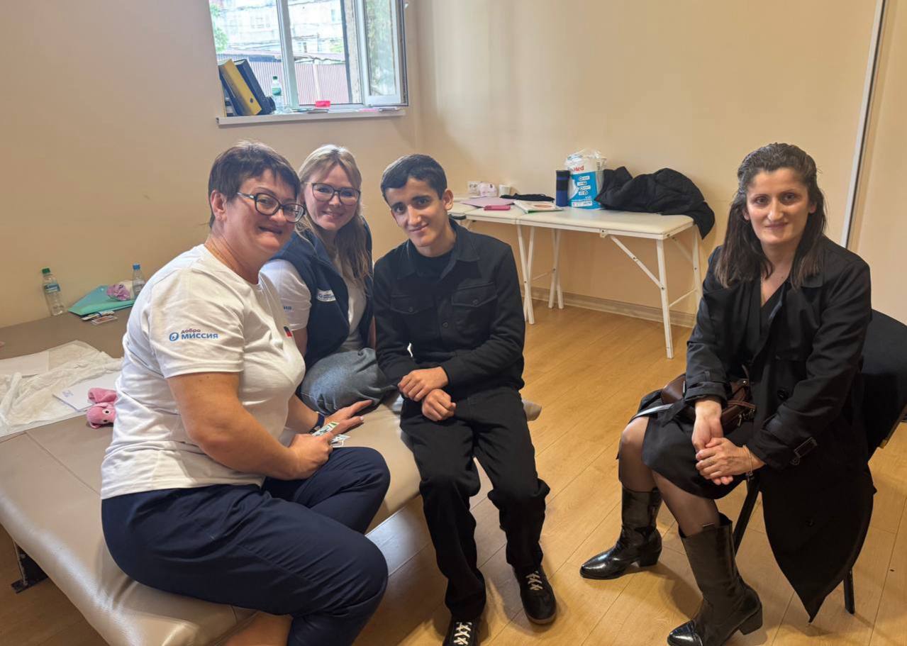 Более 40 детей с ОВЗ прошли консультации абхазских и российских врачей в Гале