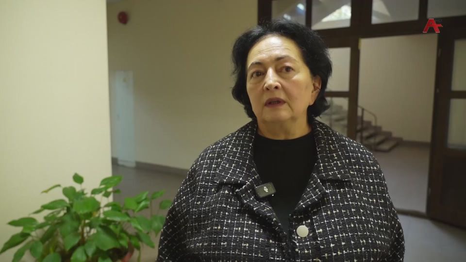 В Абхазском государственном университете начались ежегодные семинары по повышению квалификации для учителей абхазского языка и литературы