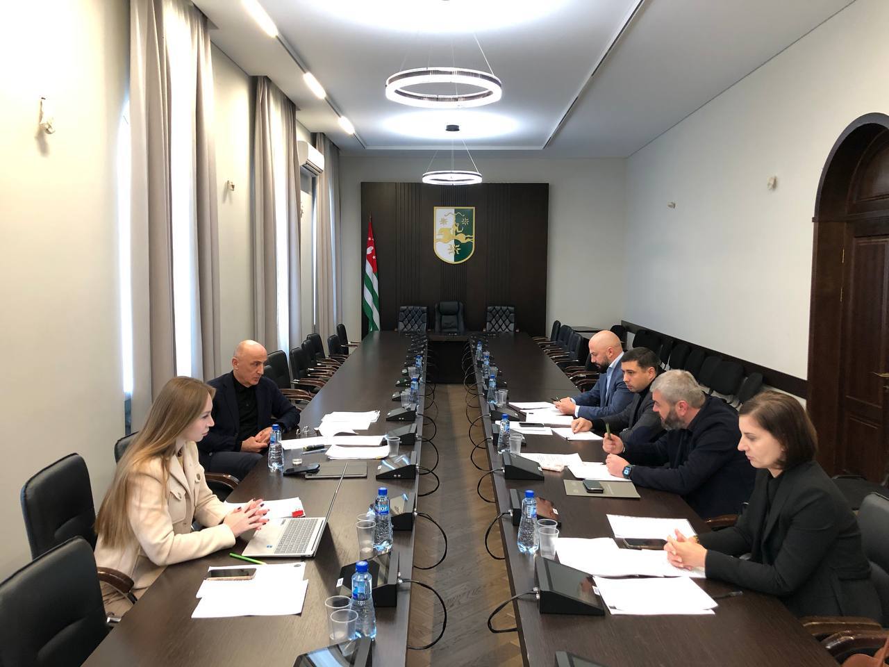 Комитет Парламента по экономической политике, реформам и информационным технологиям рассмотрел законопроекты в области  туризма и регулирования цен