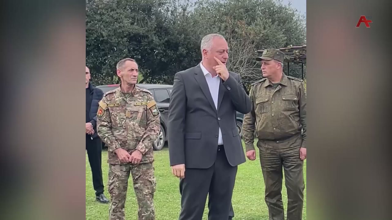 Асны арбџьармча ркомандааа хада Бадра Гынба абаталион «Горец» аветеранца дырылеит