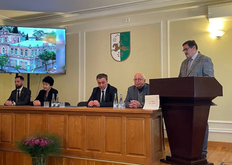 В Абхазии отметили День науки, приуроченный ко Дню создания Академии наук Абхазии