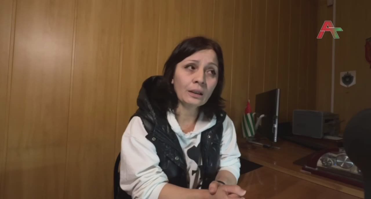 СГБ возбудила уголовное дело по факту осквернения паспорта и герба Абхазии