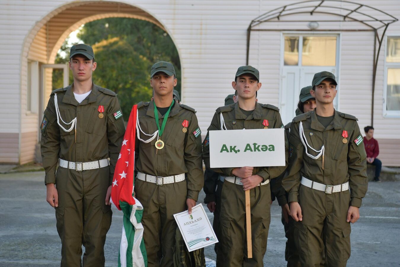 Команда из Сухума победила в XIX военно-спортивной игре "Аиааира"