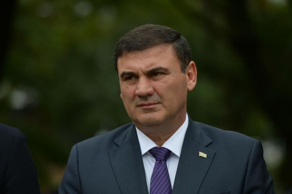 Беслан Бигвава отдал свой голос на выборах районных депутатов