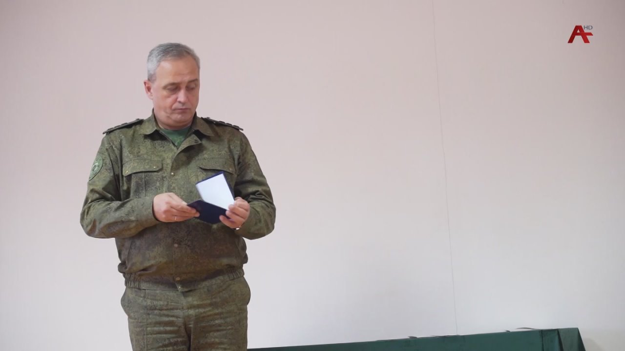 ПРОГРАММА УСПЕШНО УСВОЕНА. В Министерстве обороны вручили дипломы офицерам, прошедшим курсы переподготовки и повышения квалификации командного состава на базе Сухумского высшего общевойскового командного училища