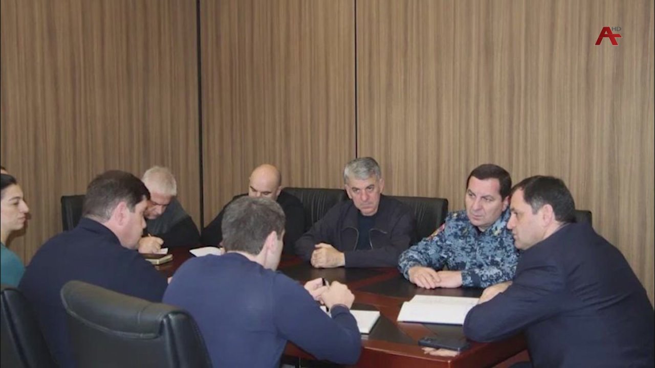 Атыла апрокурор хада Адгыр Агрба ашьауат ус дуа рзы аоперативт еилацажара маигеит ануати ауса рминистрра анапхагареи апрокуратура хада аусаарат усбара ахаарнакцеи алархны