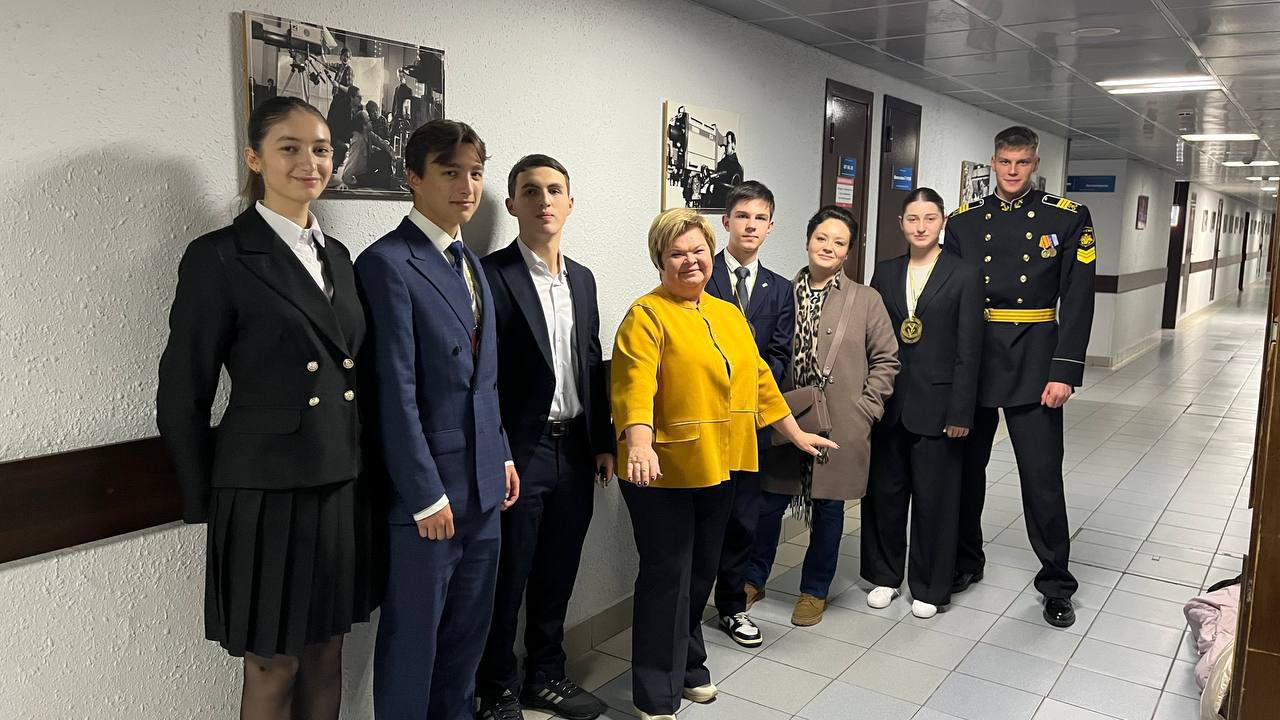 Школьница из Абхазии вышла в полуфинал телеолимпиады «Умницы и умники»!