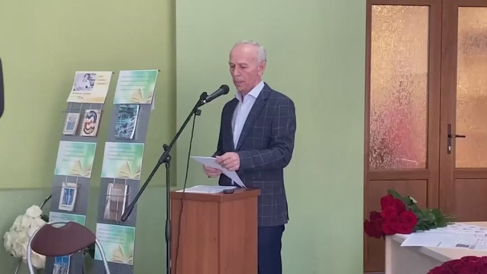 Творческий вечер к 70-летию абхазского поэта Вячеслава Читанаа прошел в Национальной библиотеке