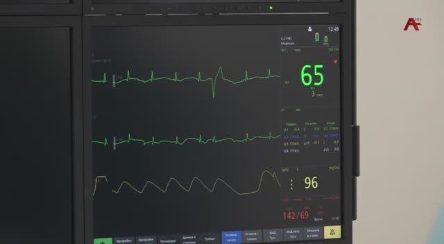 Проведение операций с использованием ангиографа спасет жизни сотен человек, отметил президент Абхазии Бадра Гунба
