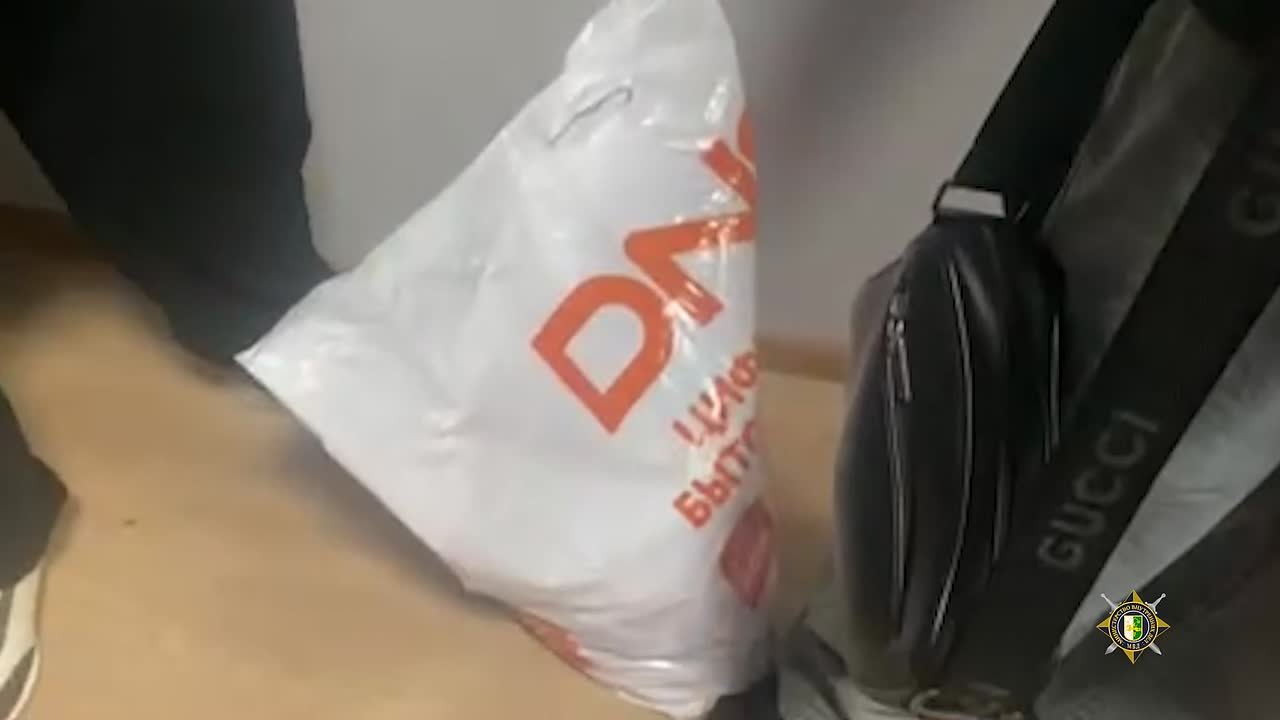 Незаконный ввоз наркотического средства в Республику Абхазия вменяется жителю столицы