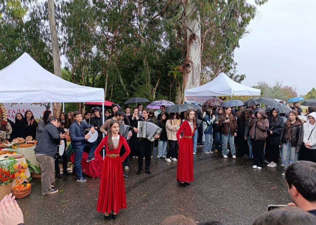 В Сухуме состоялось торжественное открытие Представительства Дирекции Всемирного фестиваля молодежи в Республике Абхазия