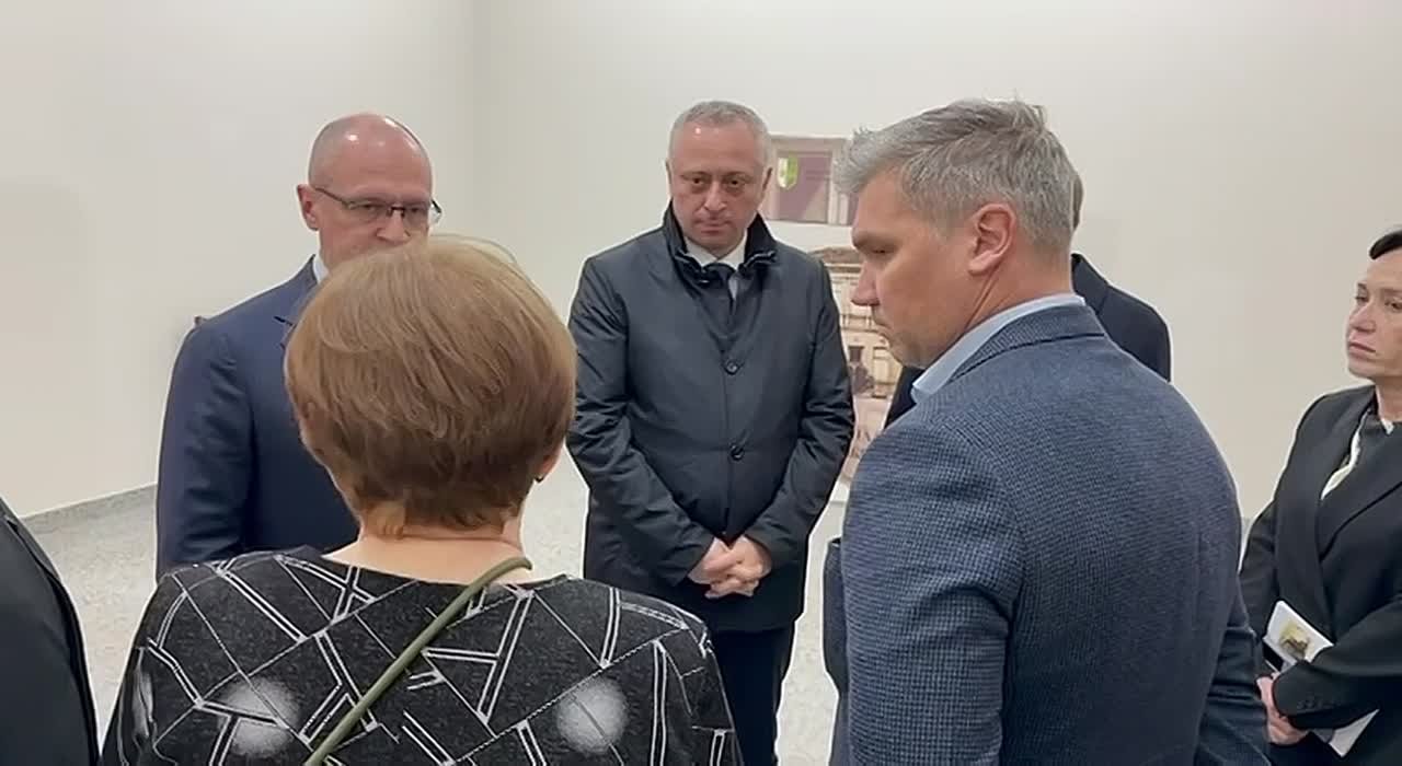 Бадра Гунба и Сергей Кириенко посетили историко-мемориальный музей Н.А. Лакоба