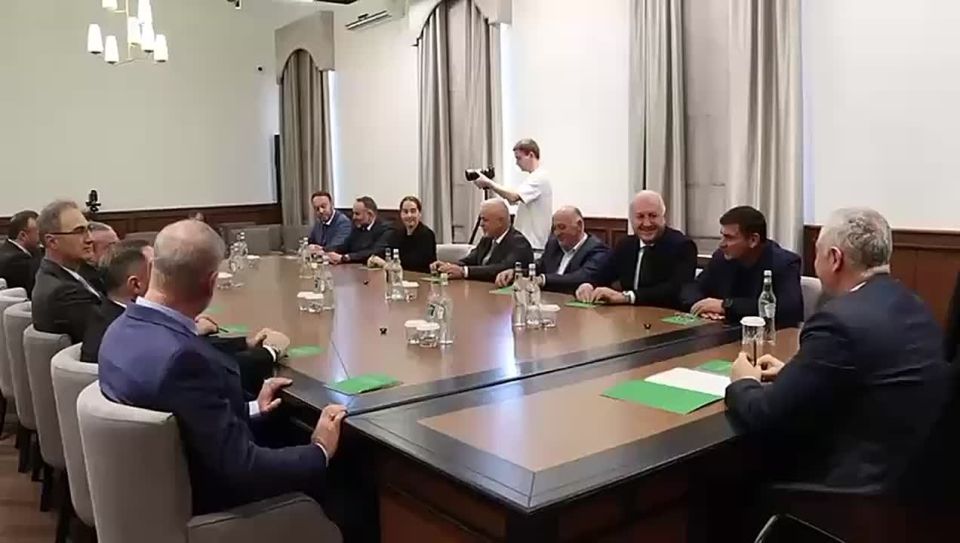 Асны Ахада Бадра Гунба идикылеит ыртыла иоу асуа культурат хеилака рфедерациа аиаб ыц Иауз Арышба зхадараы дыоу џьынџьуаа рделегациа