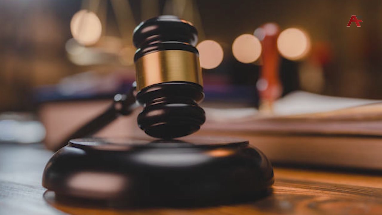 В отношении Сусанны Гумба и Анны Калягиной, обвиняемых в совершении мошенничества в особо крупном размере, избрана мера пресечения в виде домашнего ареста сроком на два месяца