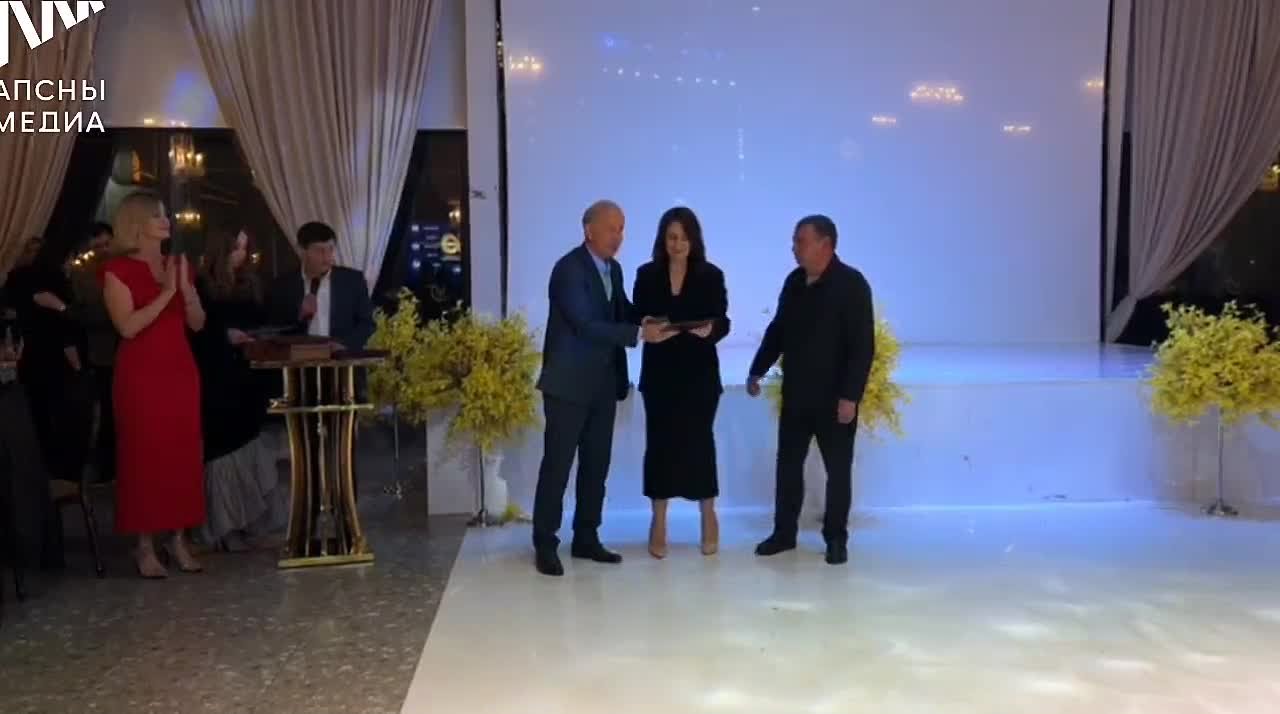 Журналисты Апснымедиа стали лауреатами конкурса Союза журналистов Абхазии, посвященного 50-летию открытия комплекса Новоафонской пещеры имени Гиви Смыра