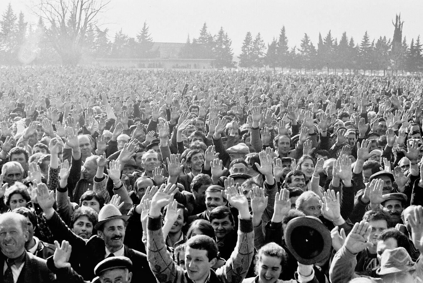 "Аидгылара" свободы: 37 лет назад состоялся I съезд народного движения Абхазии