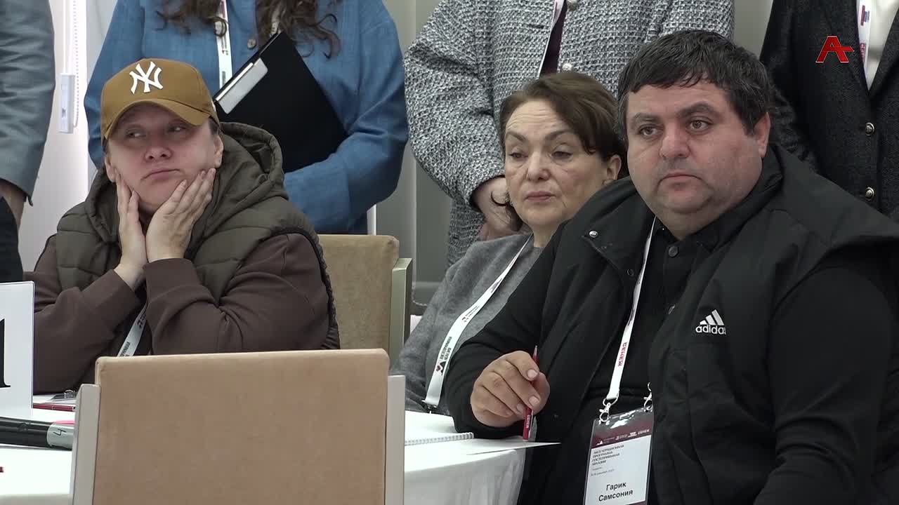 Аицлабра «Зысас гаш аарту Асны» алахылаца рзы акти латаралати аха аусура иалагеит Аа. Хымш рыныа аицлабра аааа ираганы ицырго апроекта аахоит