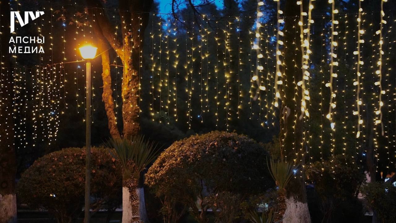 Во вторник, 16 декабря, на территории Черноморского побережья Абхазии ожидается облачная с прояснениями погода, дождь разной интенсивности и продолжительности, местами возможен туман, в предгорьях и горах – снег